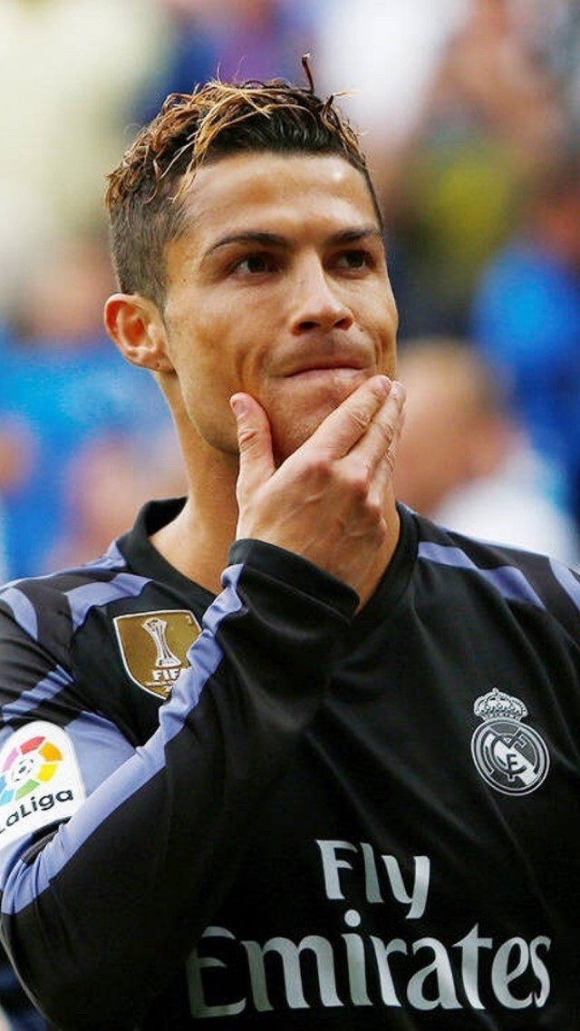 足球壁纸c罗,手机足球壁纸c罗尤文队