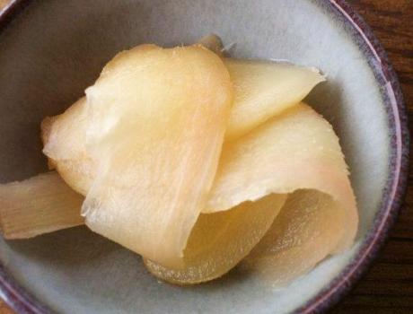 夏天吃醋泡姜怎么做,醋泡姜健脾养胃