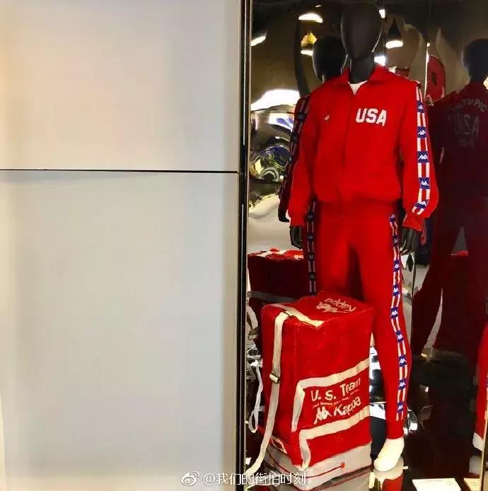 巩俐穿红色阿迪达斯照片,巩俐nikeadidas封面