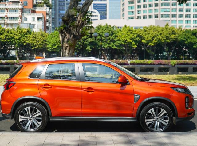 劲炫1.6和逍客1.2t家用选择哪个好,劲炫2.0和逍客2.0三大件比较