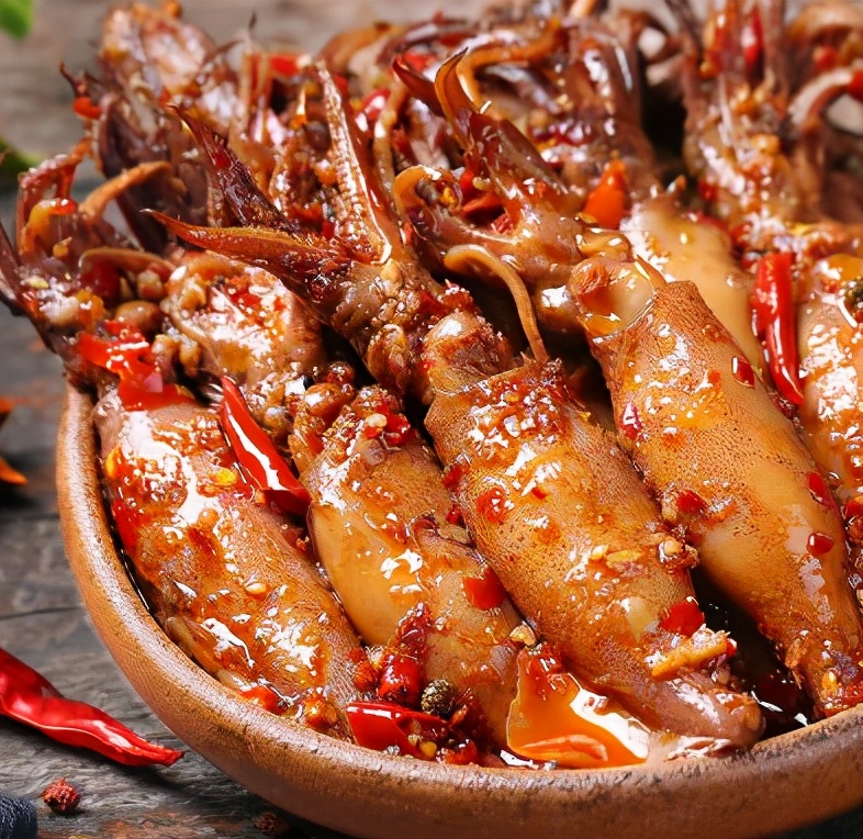 怎么做鱿鱼仔才会更好吃,好吃又有营养的鱿鱼仔太解馋了