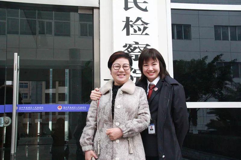 爱心人士捐赠防护服,爱心人士捐赠口罩后续