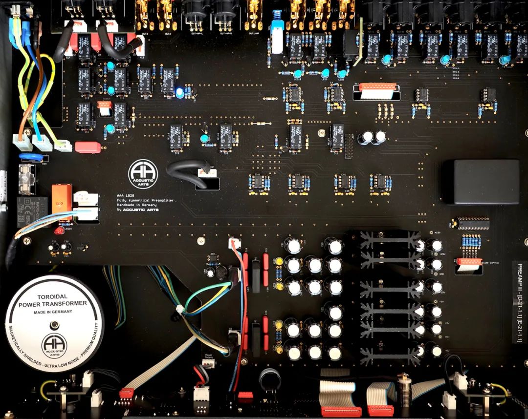 进口纯甲类后级功放,德国前级功放