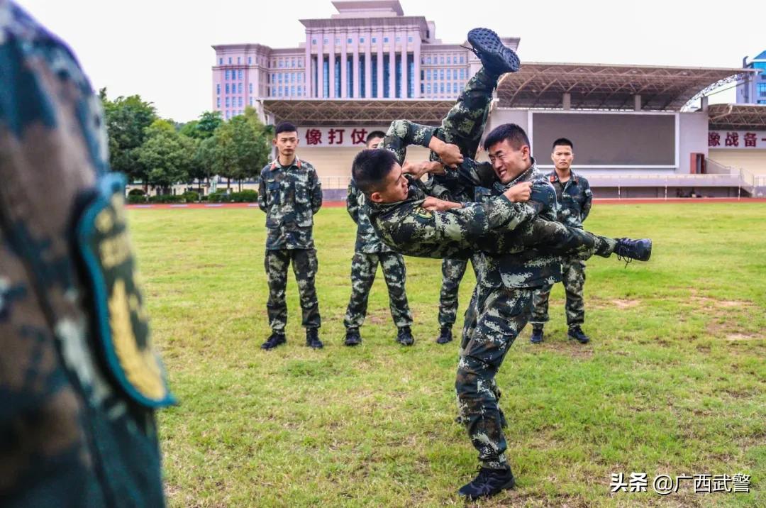 警式一招制敌,全警实战大练兵一招制敌