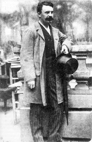 莫泊桑谈梅毒,天才狂人梅毒之谜莫泊桑