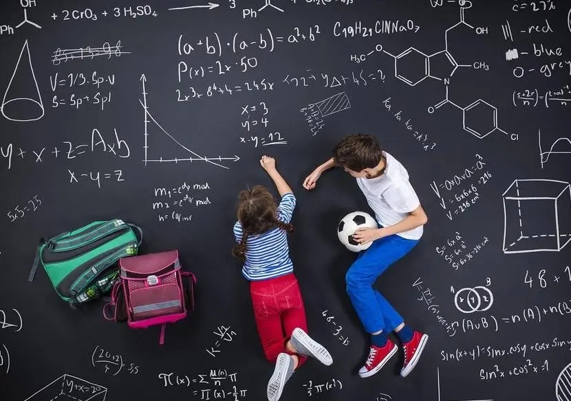 怎样比较e^x与x^2的大小，当x为正整数?