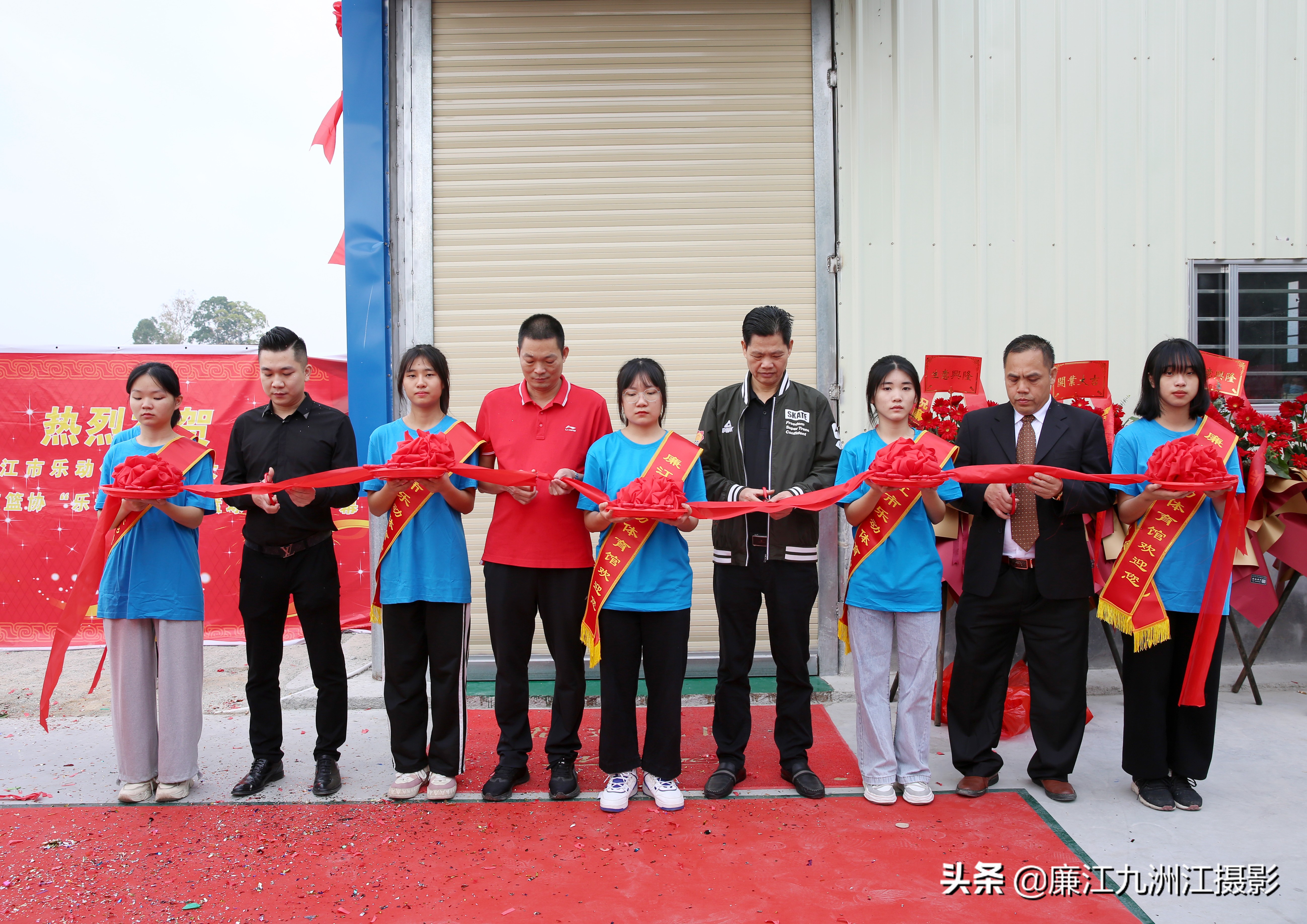 廉江市乐动体育馆,廉江乐动杯篮球比赛