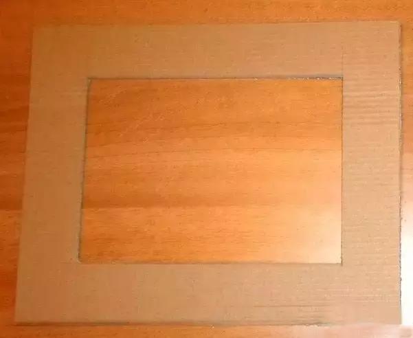 鸡蛋壳手工作品创意幼儿园,碎鸡蛋壳手工粘贴画动物图案