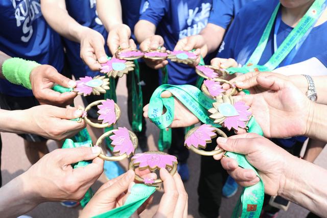 苏宁健康活动,江苏苏宁蓝狮球迷会