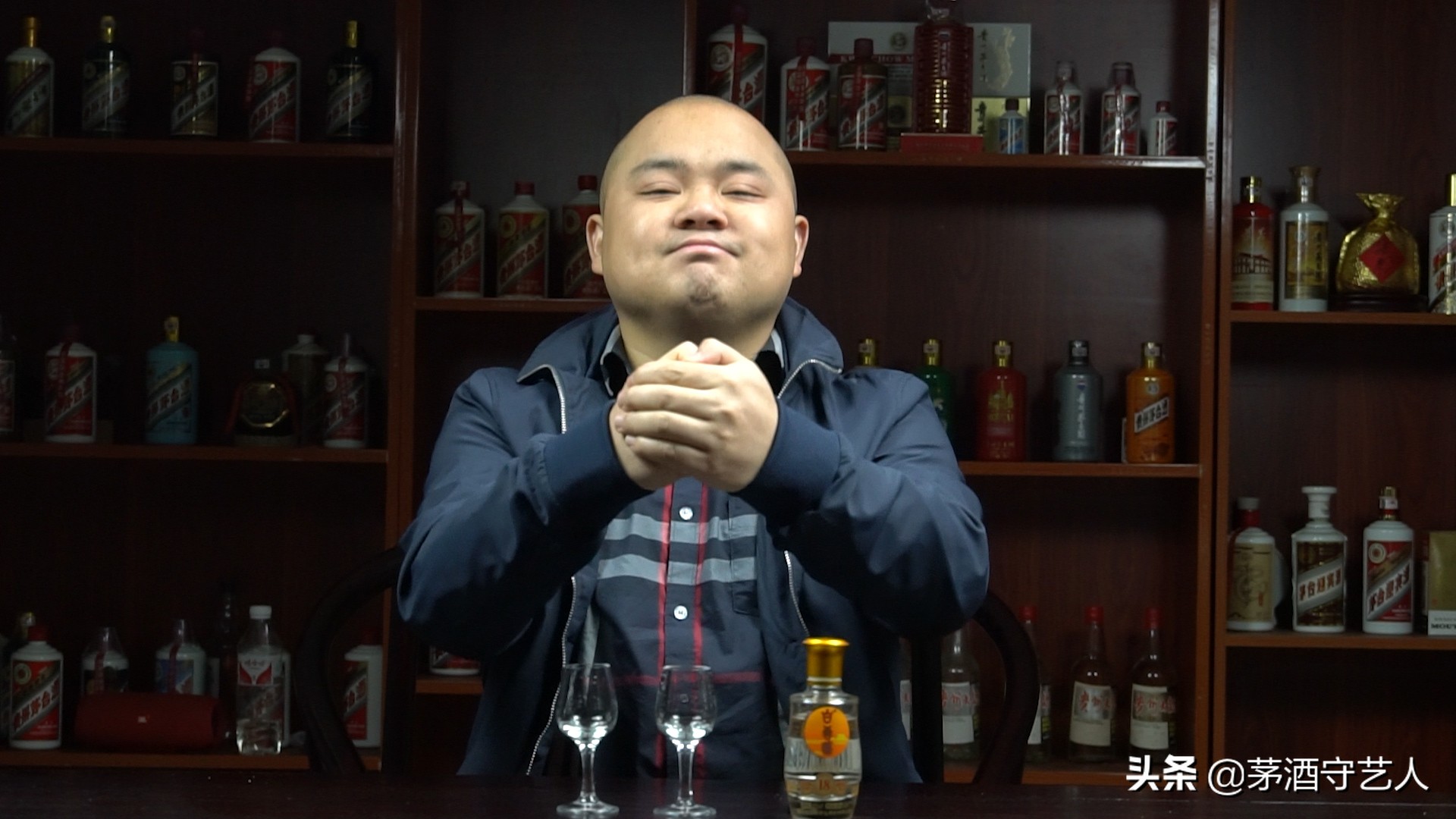 茅酒守艺人清香口粮酒,茅酒守艺人酱香经典品酒视频