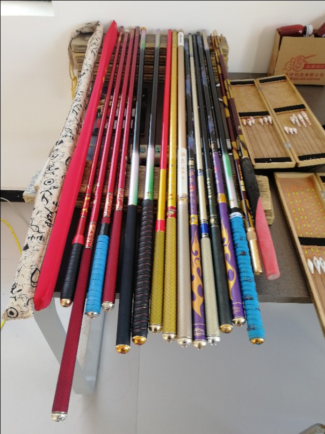 喜欢钓鲫鱼,手感好的鲫鱼鱼竿品牌