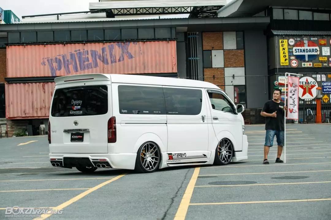 面包车能改装新能源吗,丰田海狮面包车6座最新款