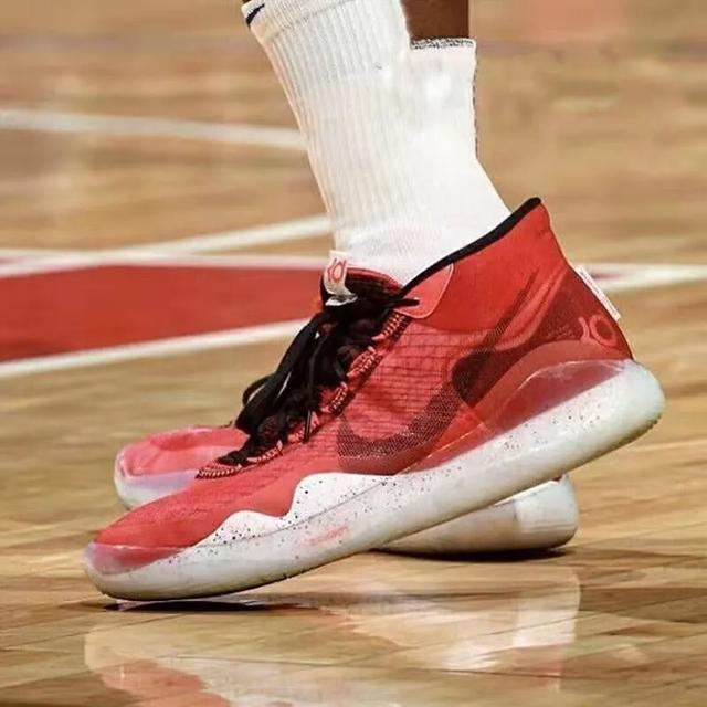 实战球鞋大盘点实战鞋到底怎么买,耐克球鞋测评排行榜前十名