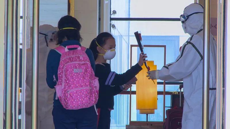 鍙屼簳棣栧煄鍥介檯,棣栧煄鍥介檯鍙屼簳