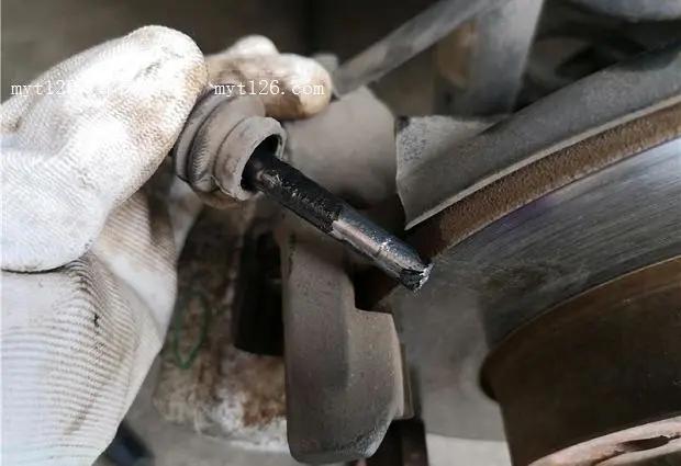 自己保养刹车,自己保养轮子注意事项