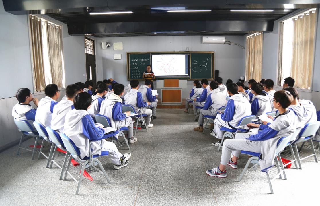 盐城明达高级中学2014,盐城市明达高级中学2024本科率