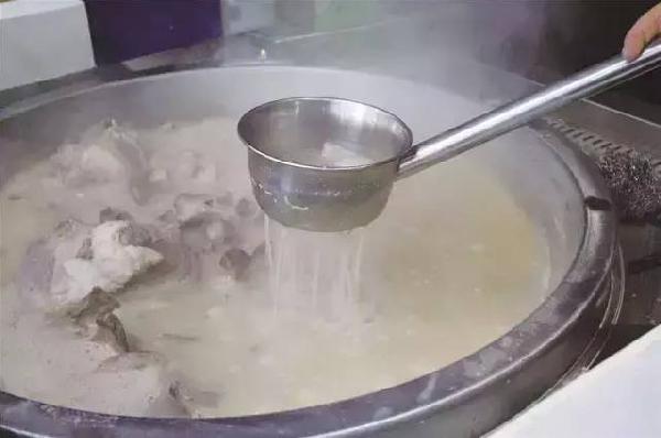 羊肉去膻味的最佳方法视频,用什么去除羊肉的膻味