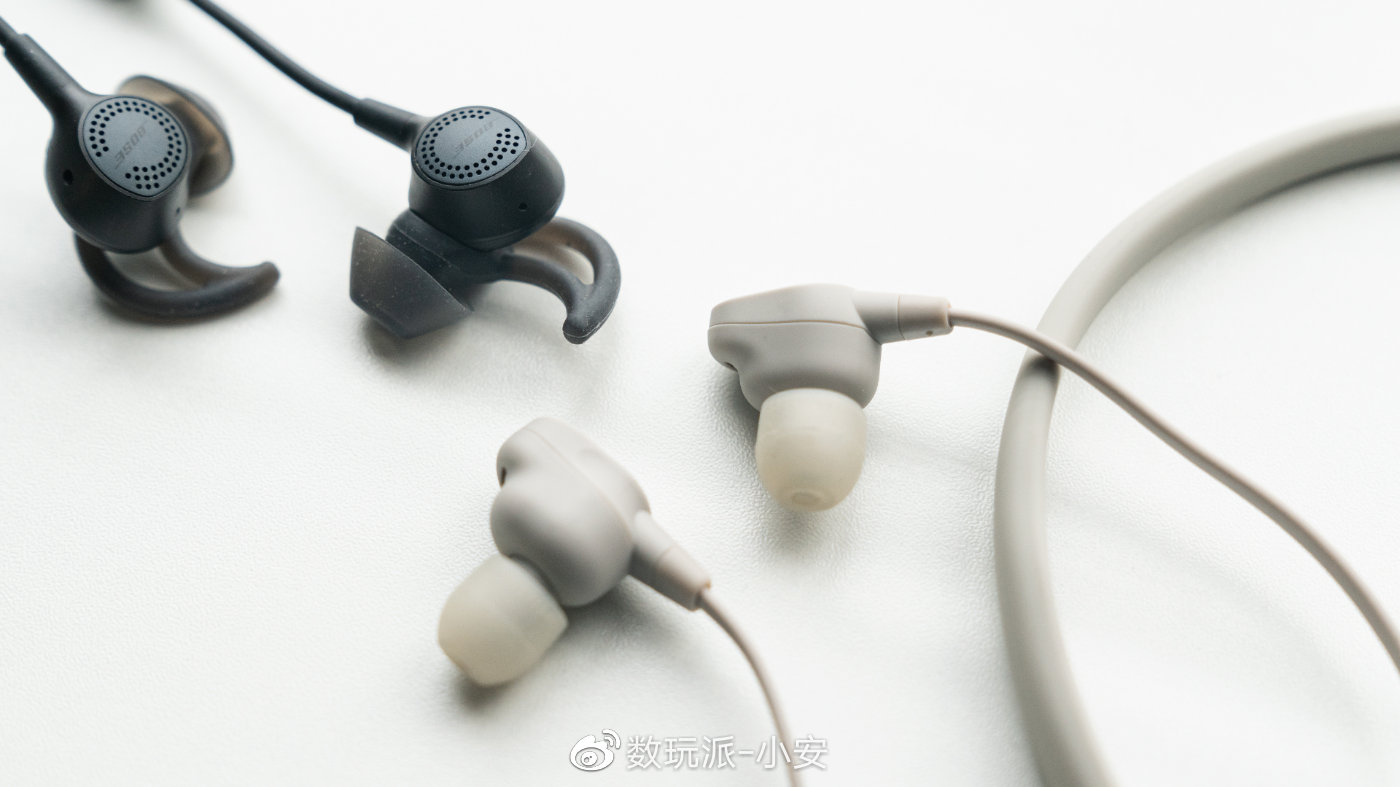 绱㈠凹闄嶅櫔鑰虫満1000xm2鍜屼笁浠ｇ殑瀵规瘮,绱㈠凹鑰虫満wi1000xm2璇勬祴