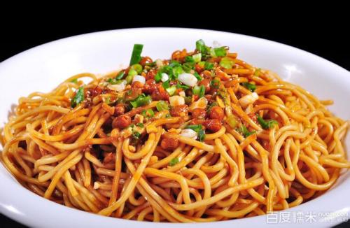 开一家小面馆的利润和成功案例,如何开一个2元店铺赚钱