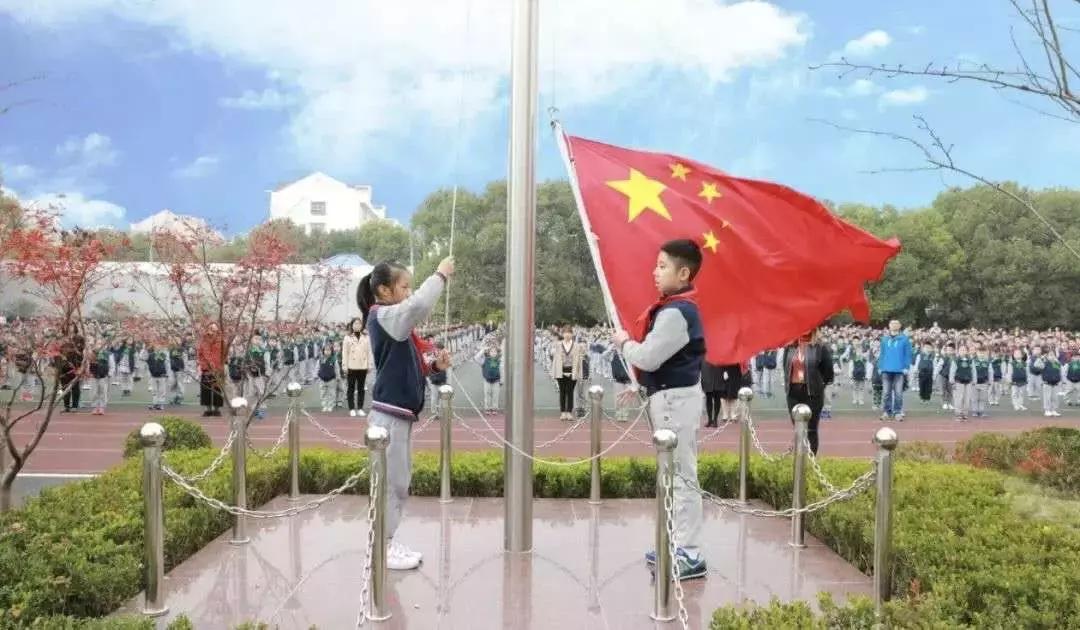 一所强势崛起的公办小学!今年对口地段扩大!户籍要求不高