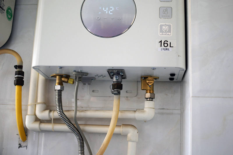 佳尼特燃气热水器和史密斯区别,ao史密斯佳尼特燃气热水器测评