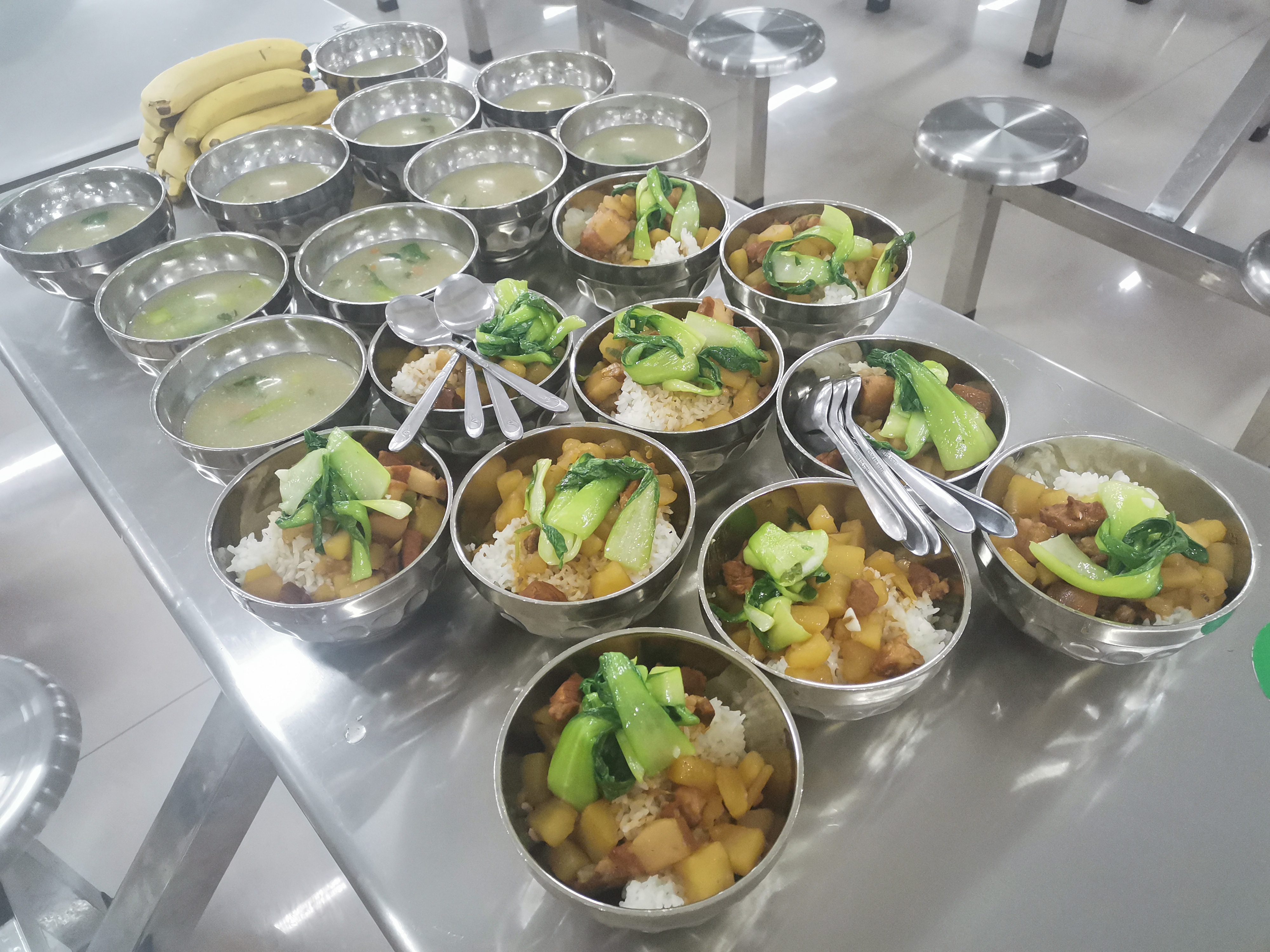 巩义中学饭菜,巩义学校伙食