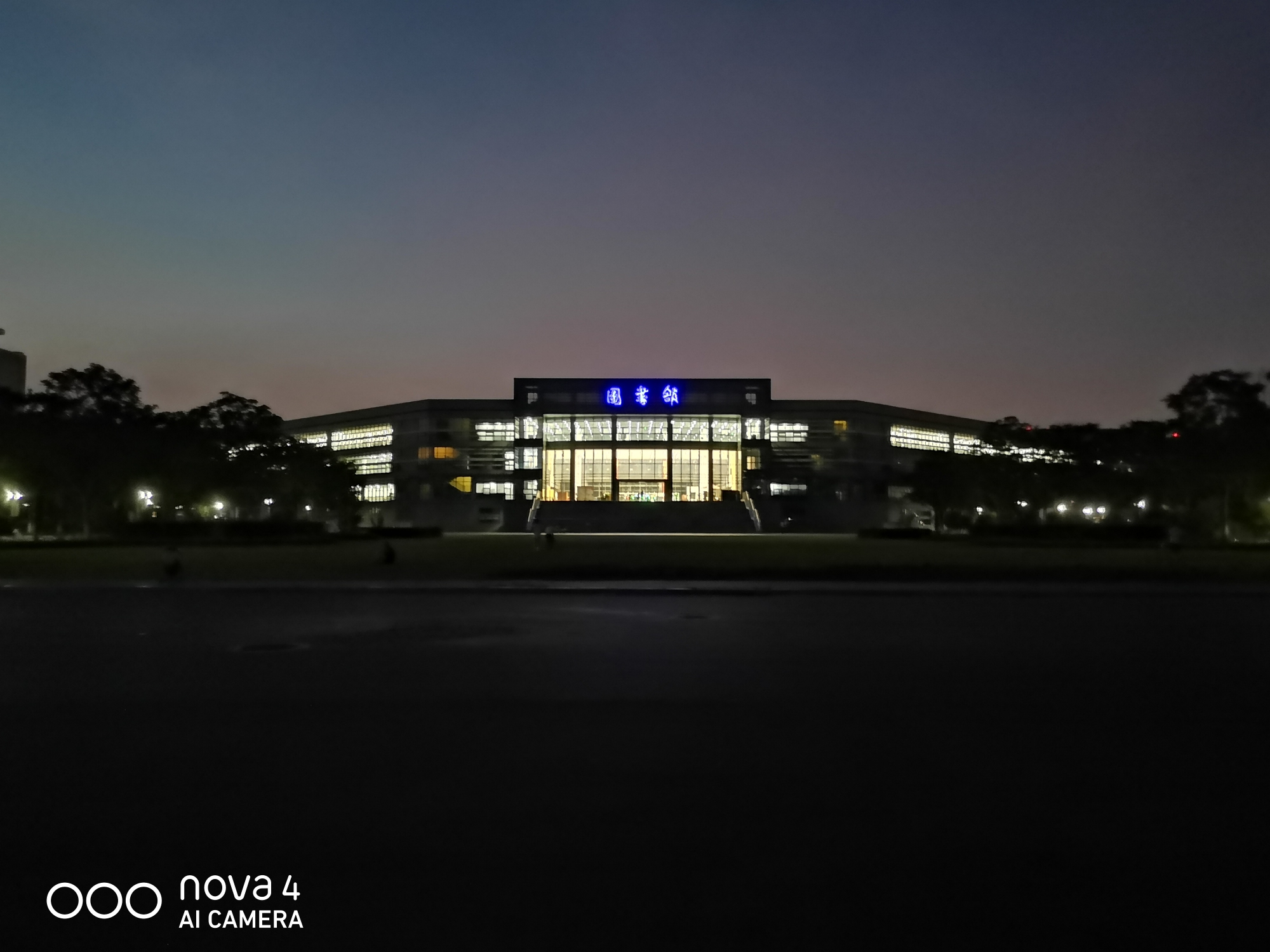 华为nova4为何依旧热销？4大拍照体验告诉你