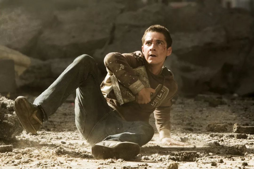 大黄蜂被吐槽又老又丑,大黄蜂为什么变成大众了