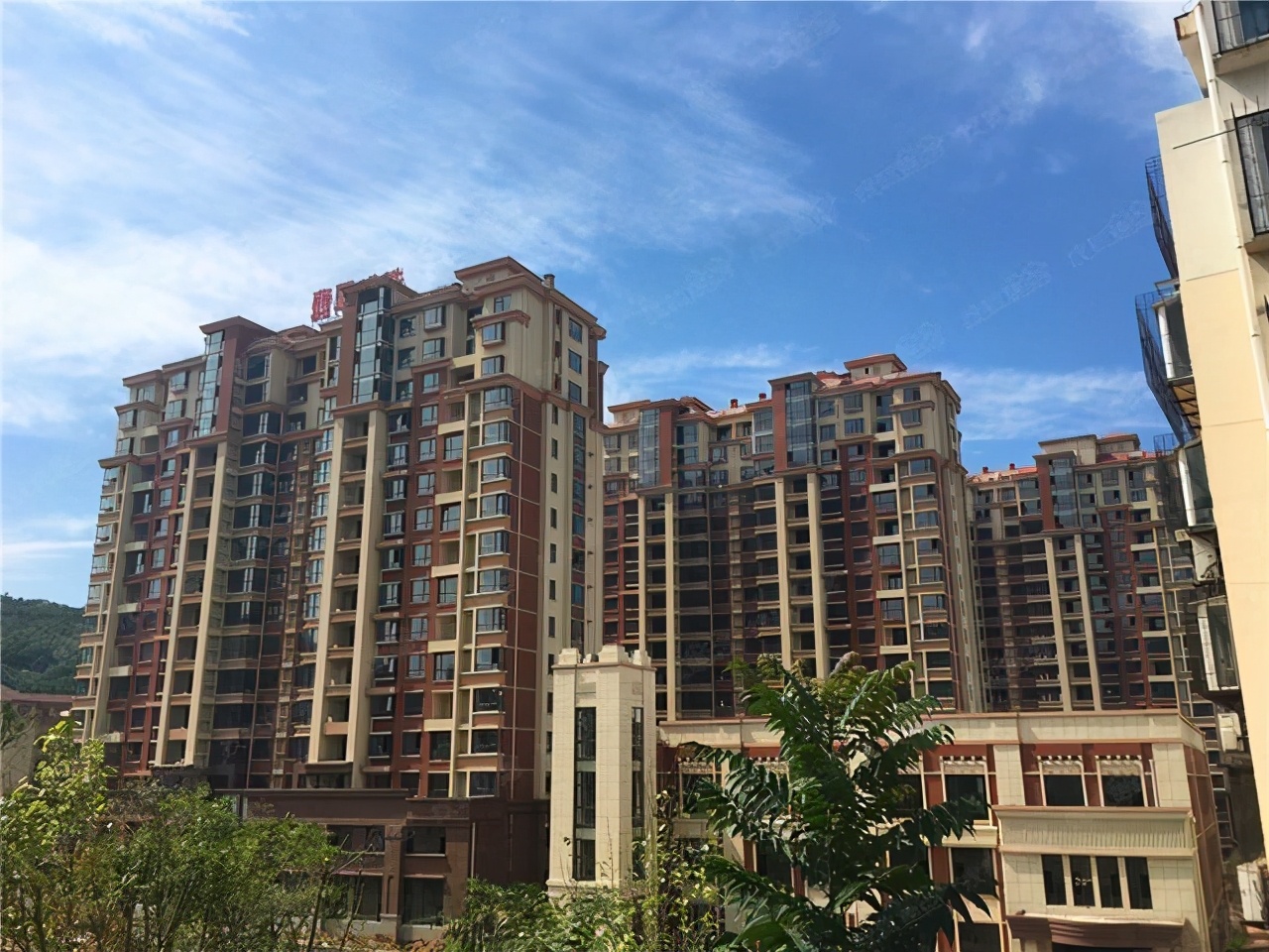 高楼层的低层为什么越来越吃香,高层真的没有低层吃香吗