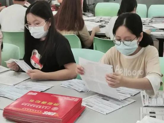 录取通知书好看的一本大学,盘点各大学精美录取通知书