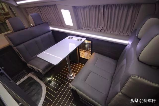 v362全顺房车中轴中顶价格,福特新全顺v362与v348房车的区别