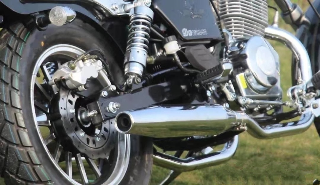 国产250双缸经典太子车升级国四，CBS系统，液晶仪表，售价1.38万