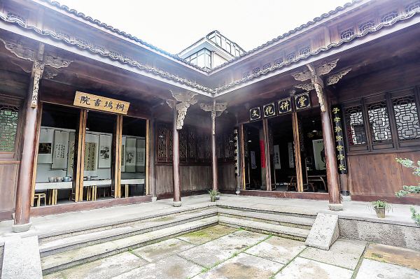 特色小镇发展基本情况,公布特色小镇经验案例