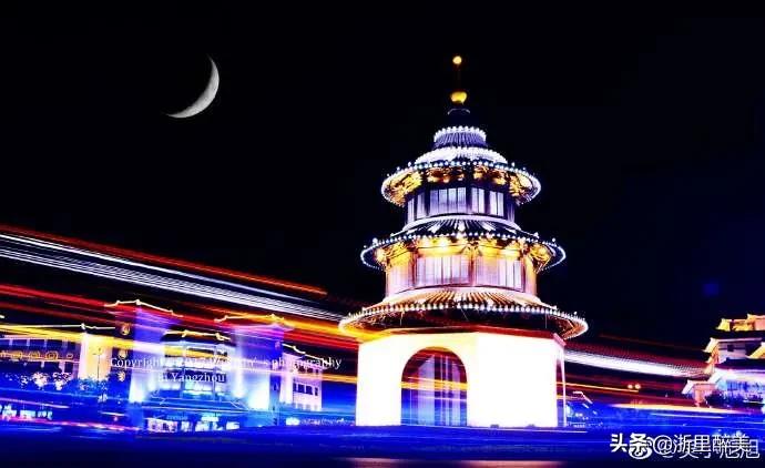 湖光秋月两相和古诗,湖光秋月两相和的诗意