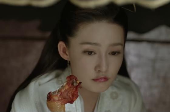 李沁唇妆教程,李沁的神仙动作