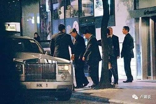 赌王的四个老婆现在状态,赌王四个太太的孩子们关系好吗