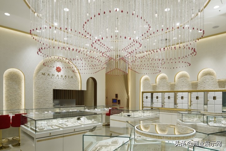 日本大阪arai专卖店,日本大阪shoei店