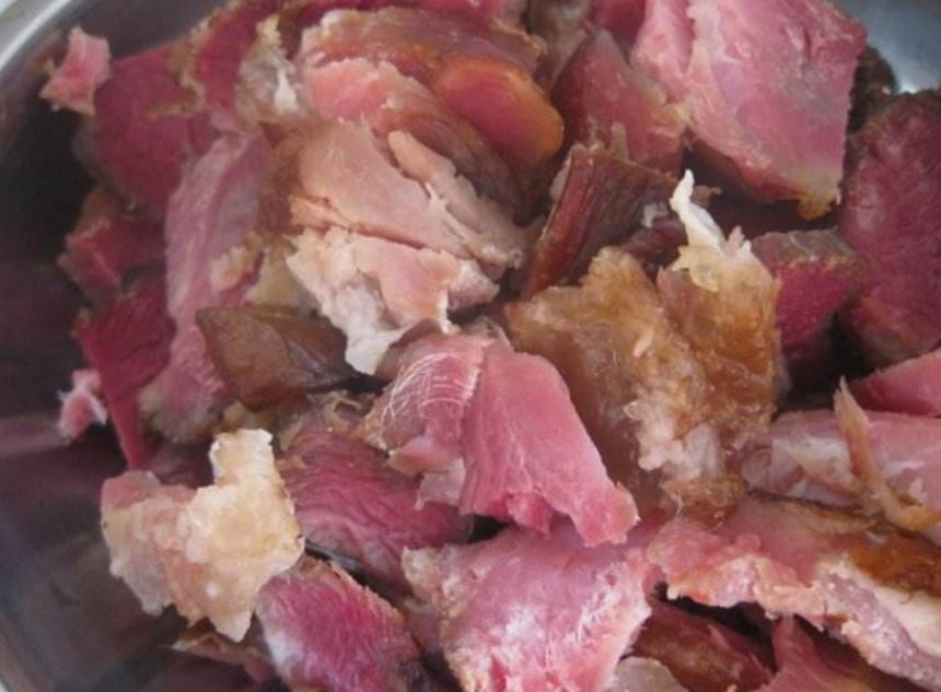 各地的腊肉做法,东莞晒腊肉10斤肉配方多少盐