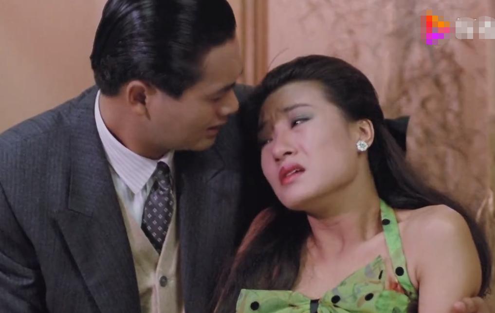 因“重男轻女”而自杀，拍全裸写真的“鬼后”王小凤：为何抑郁？