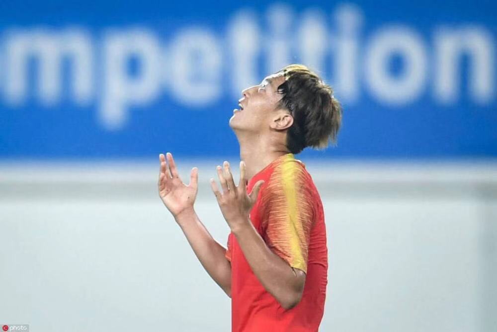 武磊国足最新战况,杨旭亚洲杯日本4-2越南夺首胜