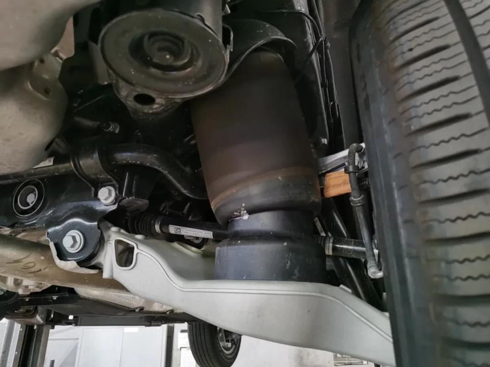 路虎卫士柴油版3.0t版试驾,路虎卫士试驾体验