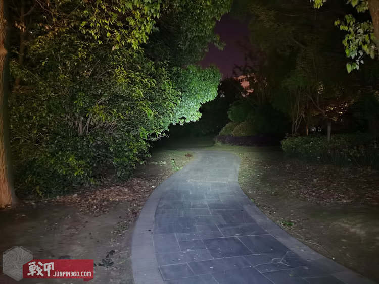 新款fenixe12v2.0迷你手电筒,fenix迷你手电筒e02r