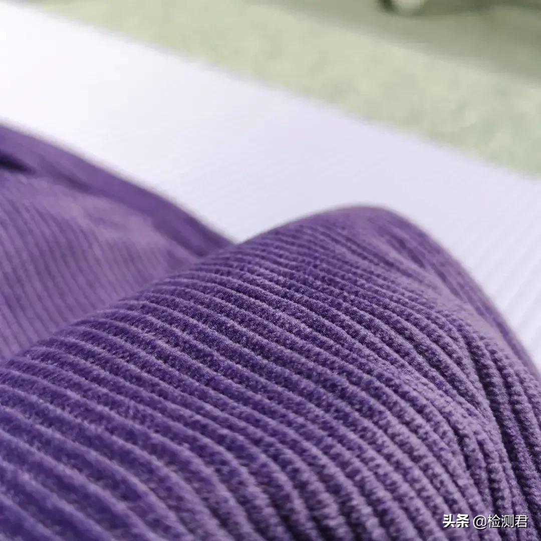 快收藏：双面呢、摇粒绒、丝绒、灯芯绒...秋冬流行面料知识解析