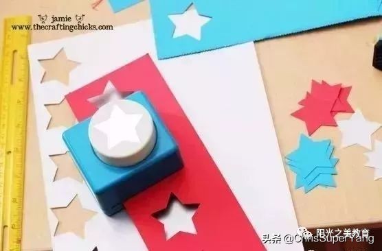 幼儿园小班元旦亲子手工立体灯笼,手工亲子灯笼