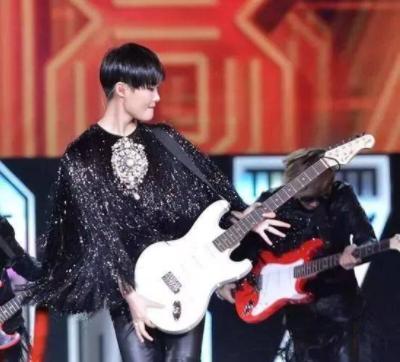 开出租、做微商?最落魄的一届“快乐女声”让人扼腕叹息