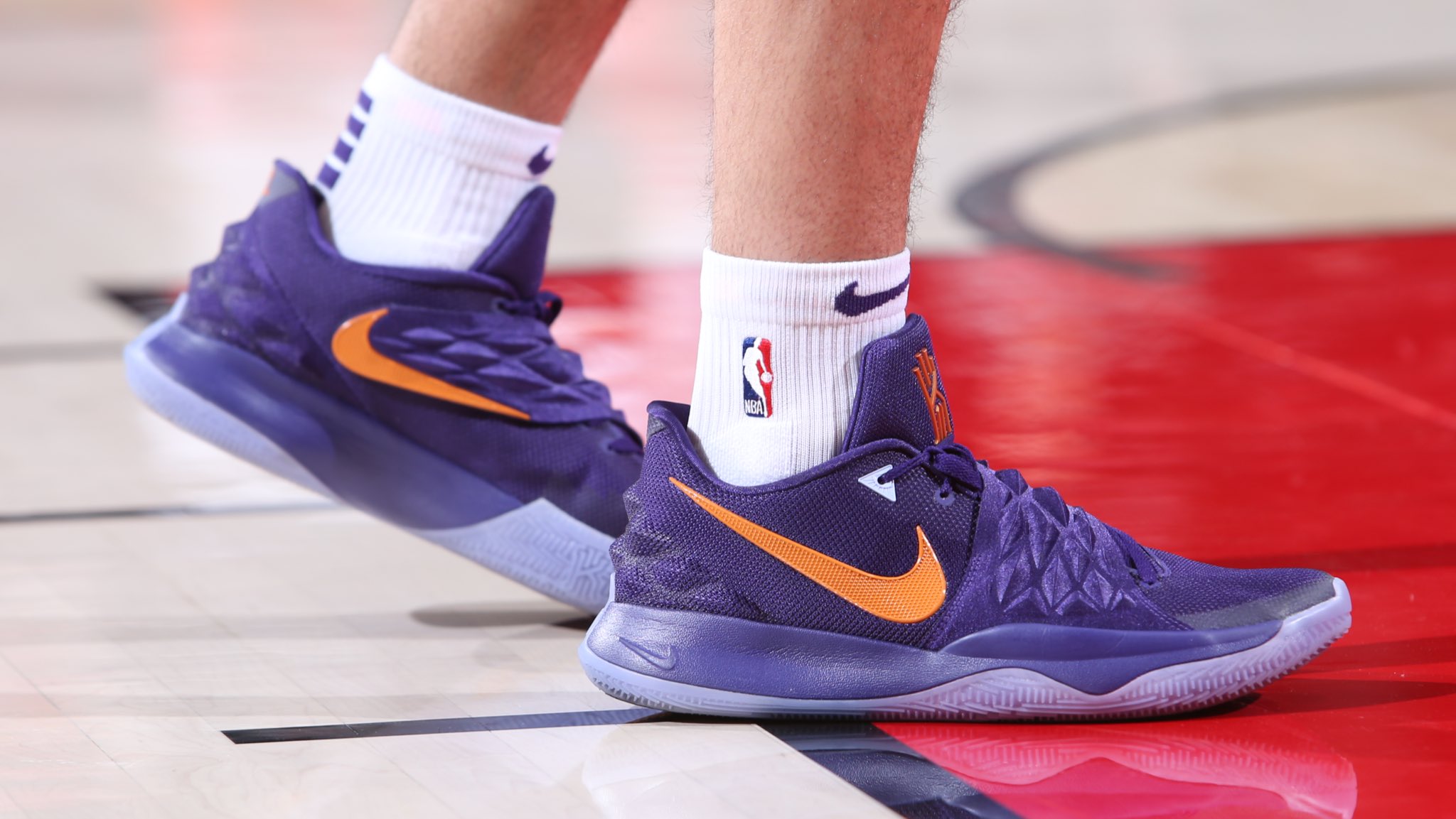 塔克上脚球鞋一览表,nba鞋王塔克赛场球鞋