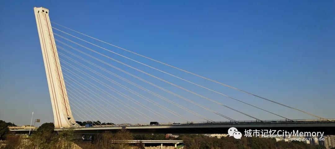 走过古老的石拱桥,长沙市洪山庙老桥哪年通车