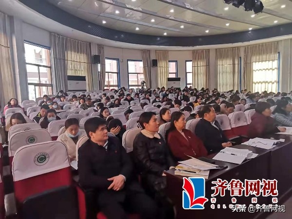 市中区鑫昌路小学第九期“聊吧”开聊啦