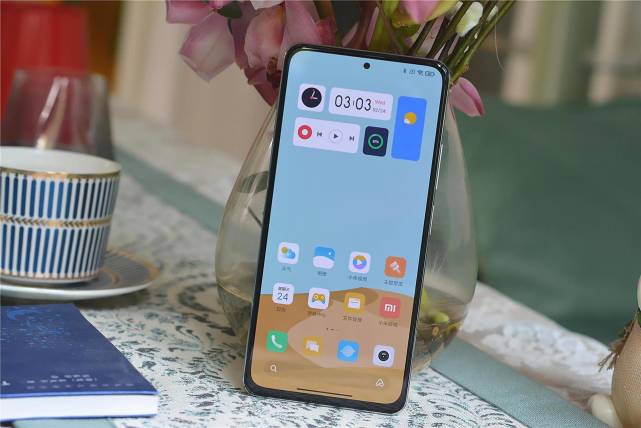 全新红米k40现在啥价,2500元买红米k70还是nova12活力版