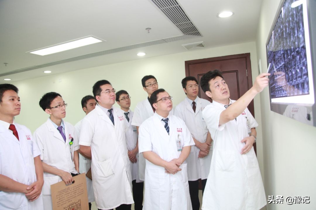 他与胰腺癌抗争了15个月，活成了人们心中的最好仁医